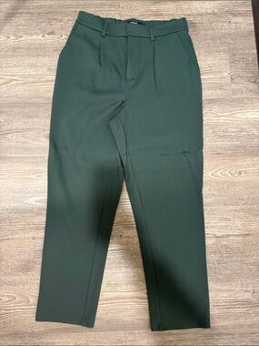 Women’s Tailored High-Rise Trousers in Dark Green